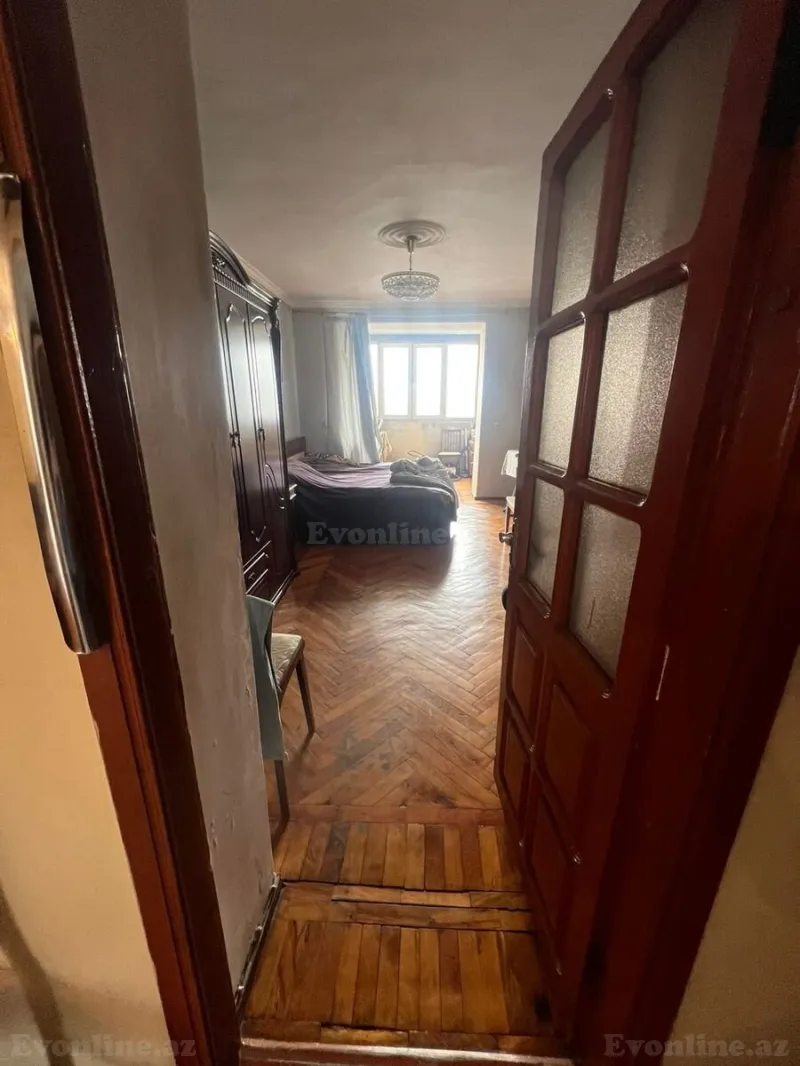 Satılır 3 otaqlı Mənzil Köhnə tikili 70 m² İçərişəhər m. - şəkil 7