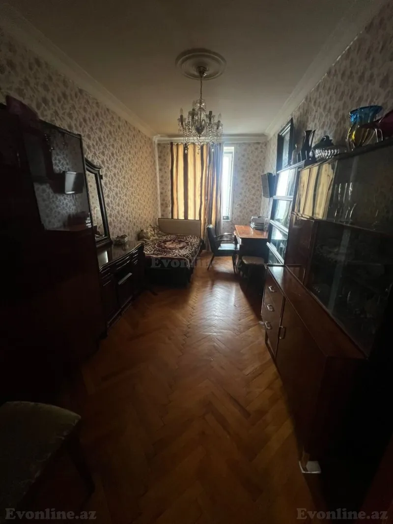 Satılır 3 otaqlı Mənzil Köhnə tikili 70 m² İçərişəhər m. - şəkil 8