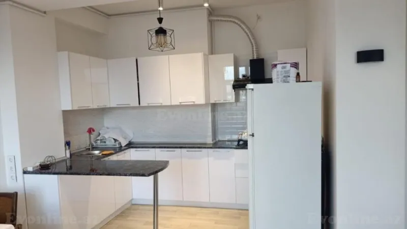 Kirayə verilir 2 otaqlı Mənzil Yeni tikili 62 m² Gənclik m. - şəkil 3