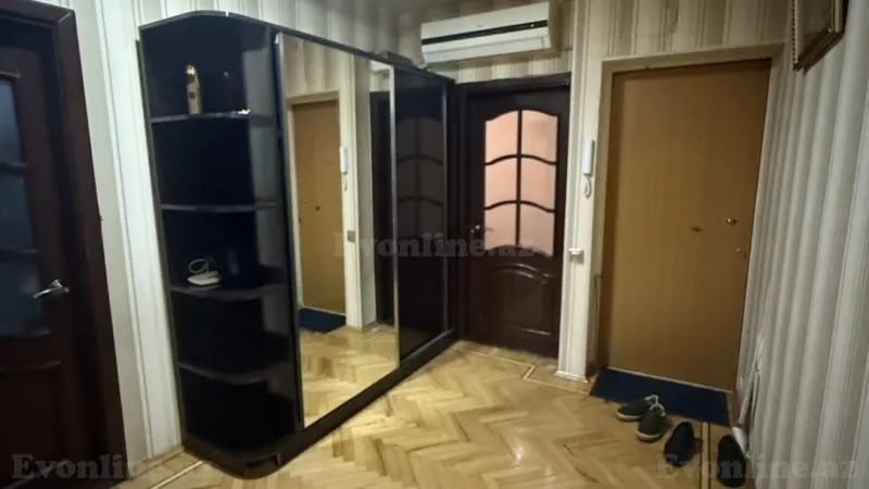 Satılır 4 otaqlı Mənzil Köhnə tikili 100 m² 4-cü mikrorayon - şəkil 15