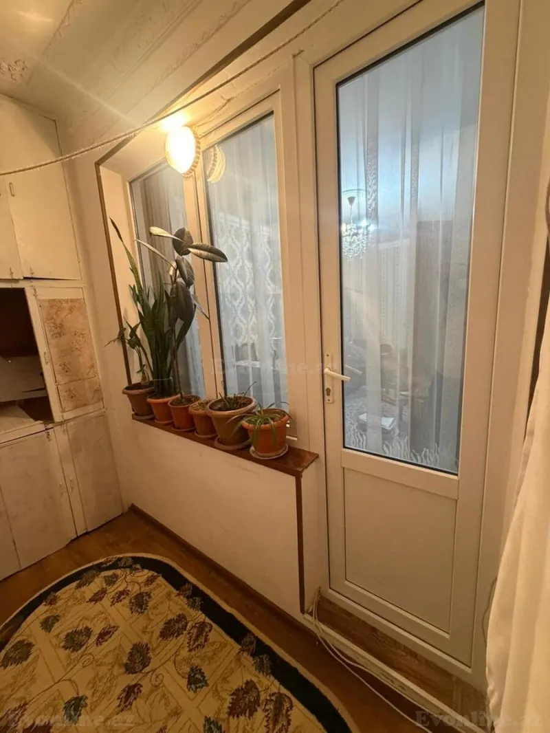 Satılır 2 otaqlı Mənzil Köhnə tikili 42 m² 4-cü mikrorayon - şəkil 15