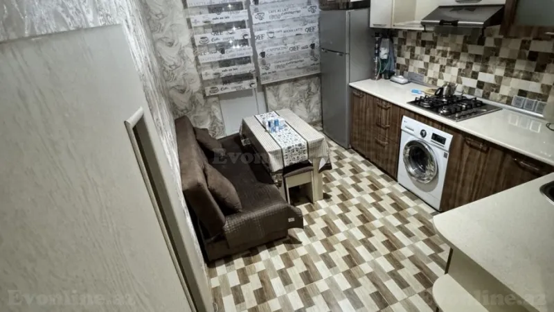 Bakı, Abşeron r., Sarayda 1 otaqlı mənzil satılır