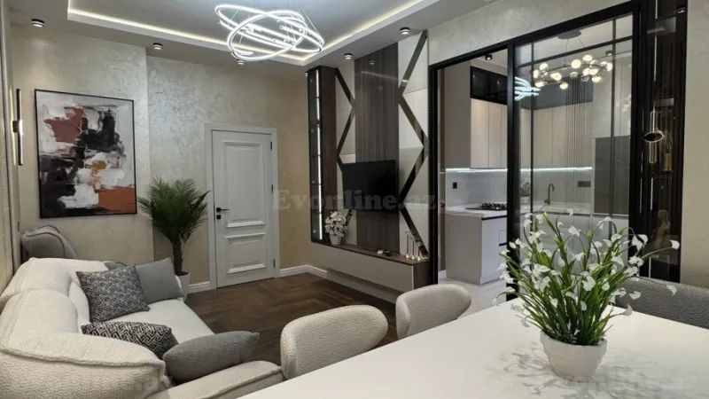 Satılır 3 otaqlı Mənzil Yeni tikili 80 m² 7-ci mikrorayon - şəkil 2