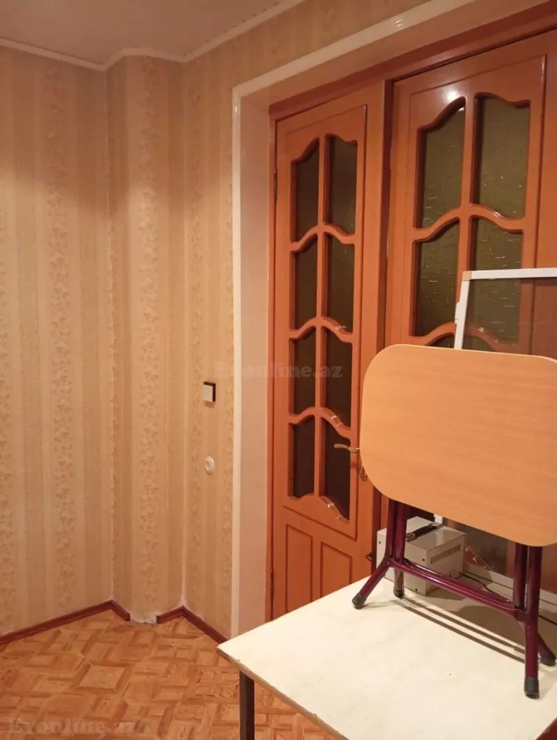 Satılır 2 otaqlı Mənzil Köhnə tikili 45 m² Neftçilər m. - şəkil 24