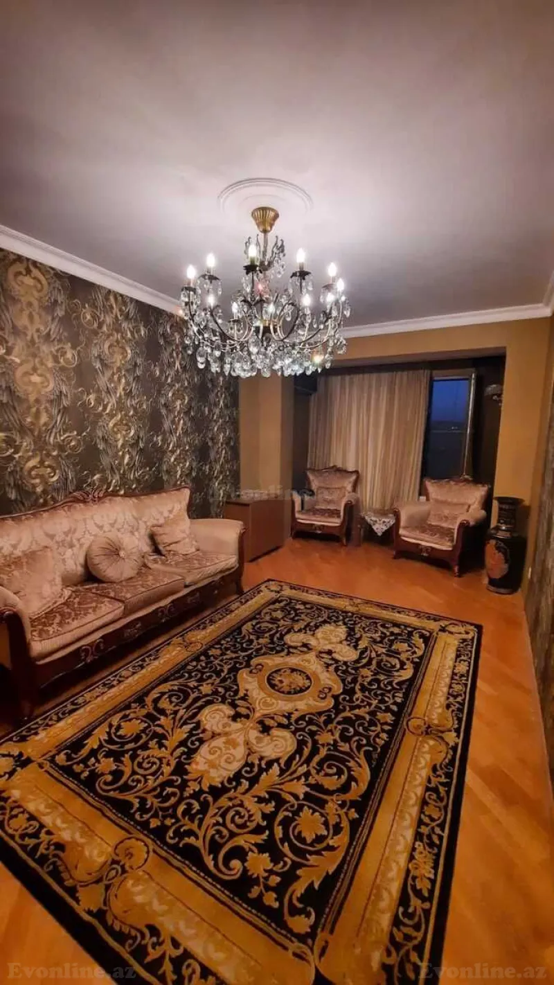Satılır 3 otaqlı Mənzil Köhnə tikili 85 m² 8-ci mikrorayon
