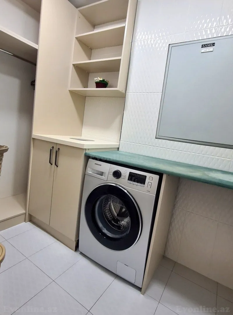 Kirayə verilir 3 otaqlı Mənzil Yeni tikili 189 m² Nəsimi r. - şəkil 11