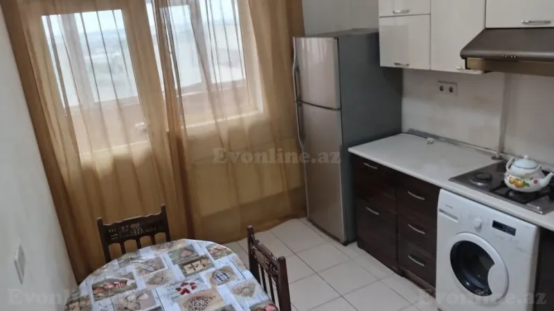 Bakı, Binəqədi r., Avtovağzal m., Biləcərida 2 otaqlı mənzil kirayə verilir