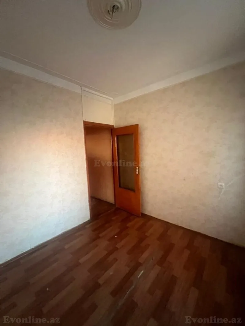 Satılır 5 otaqlı Mənzil Köhnə tikili 103 m² Suraxanı r. - şəkil 22