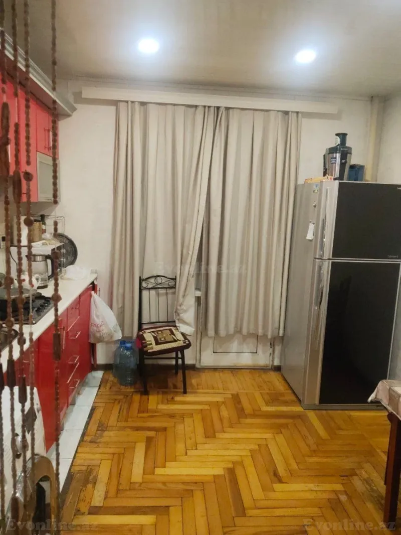 Satılır 5 otaqlı Mənzil Köhnə tikili 106 m² Əhmədli - şəkil 12