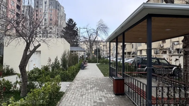 Satılır 2 otaqlı Mənzil Köhnə tikili 53 m² 8-ci kilometr