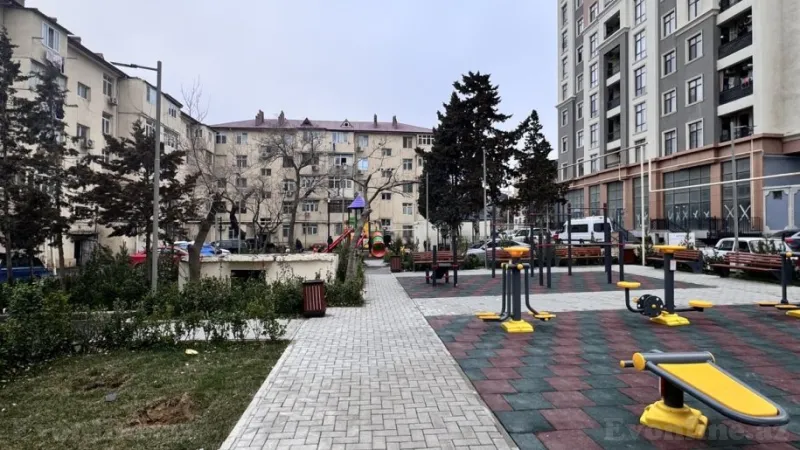 Satılır 2 otaqlı Mənzil Köhnə tikili 53 m² 8-ci kilometr - şəkil 3