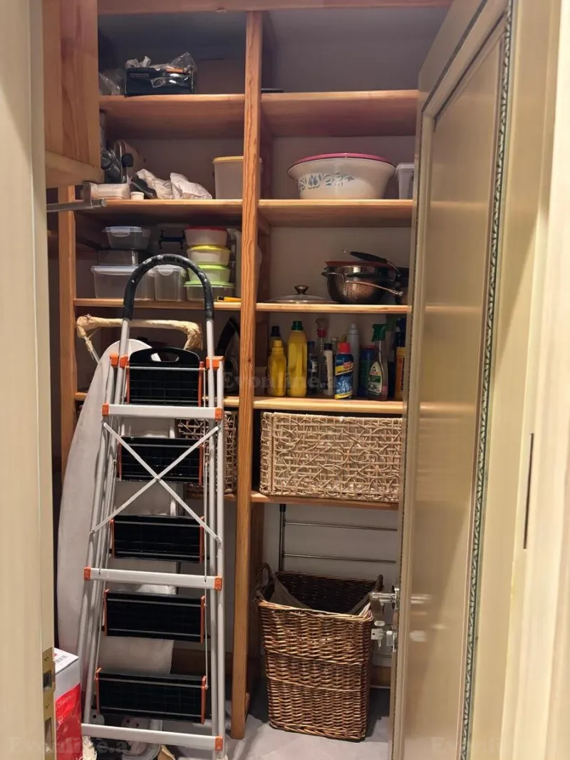 Kirayə verilir 3 otaqlı Mənzil Yeni tikili 170 m² İçərişəhər m. - şəkil 13