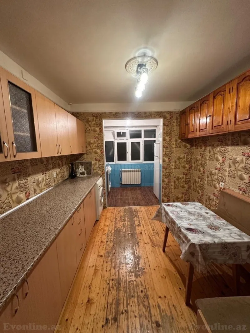 Kirayə verilir 3 otaqlı Mənzil Köhnə tikili 80 m² Həzi Aslanov - şəkil 4