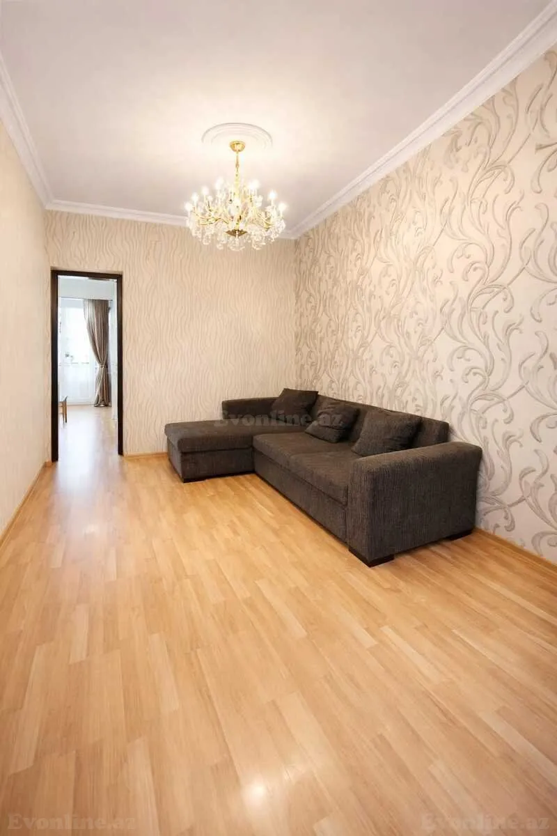 Kirayə verilir 2 otaqlı Mənzil Köhnə tikili 70 m² Nəriman Nərimanov m. - şəkil 2