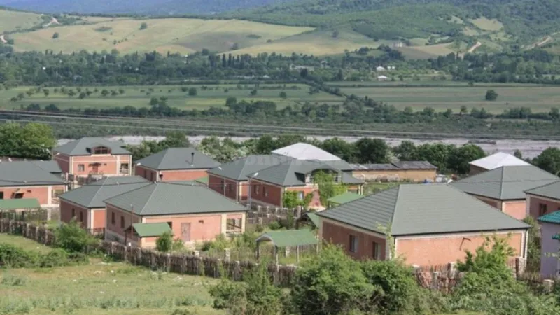 Satılır Torpaq 10 sot Quba - şəkil 2