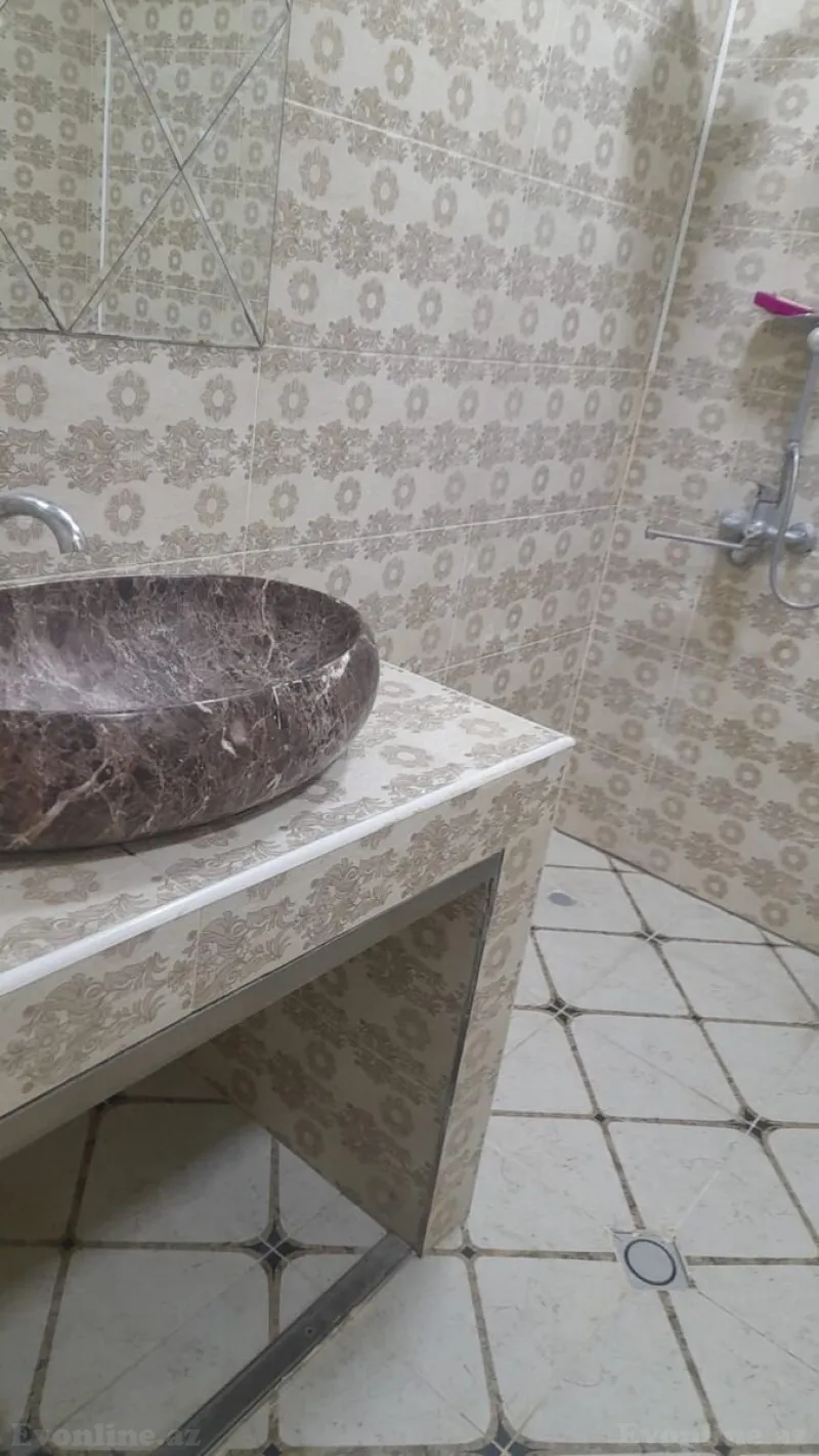 Kirayə verilir 3 otaqlı Mənzil Yeni tikili 90 m² 6-cı mikrorayon - şəkil 2