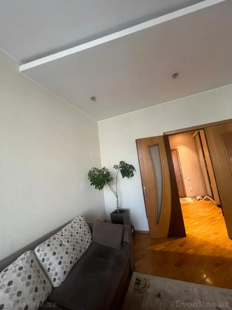 Satılır 2 otaqlı Mənzil Yeni tikili 88 m² İnşaatçılar m. - şəkil 5