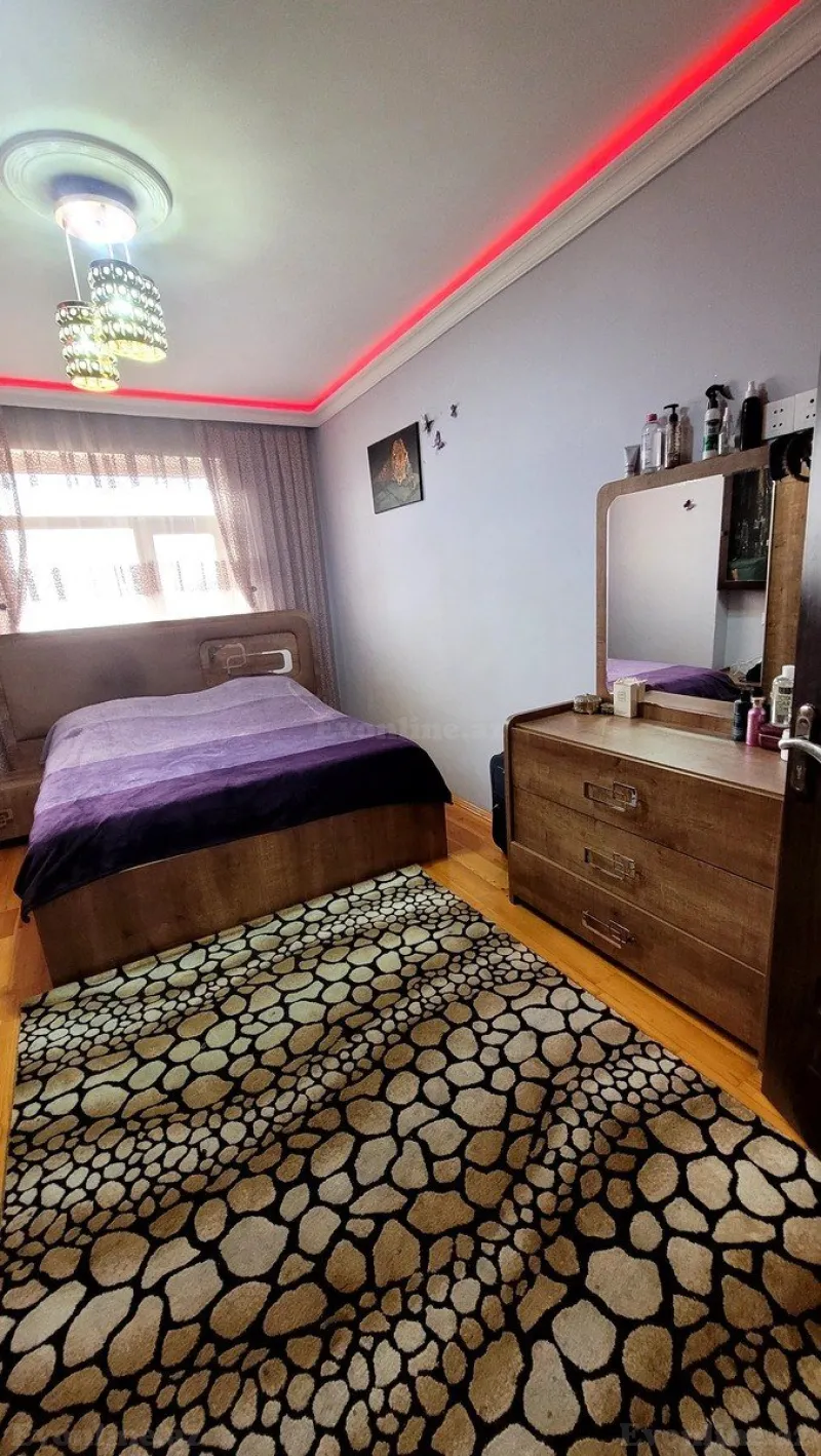 Satılır 3 otaqlı Mənzil Köhnə tikili 80 m² Əhmədli - şəkil 3