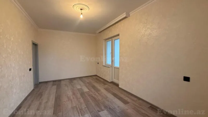 Satılır 2 otaqlı Mənzil Köhnə tikili 40 m² Yeni Yasamal