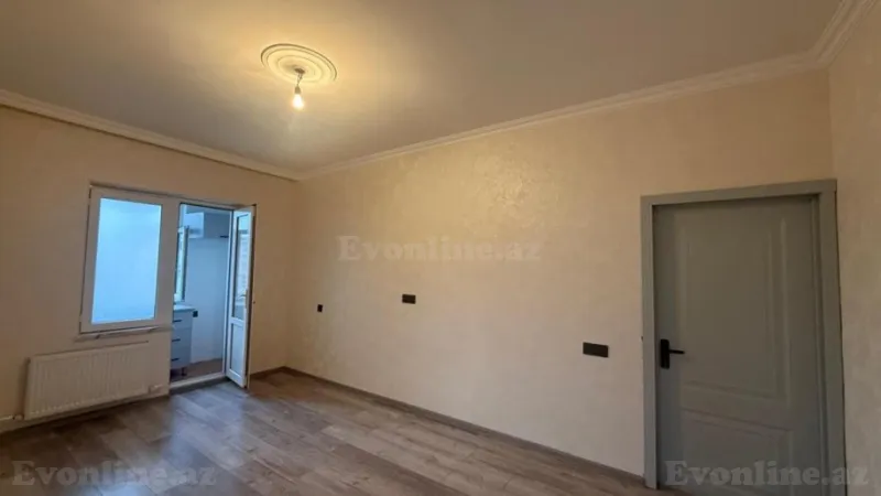 Satılır 2 otaqlı Mənzil Köhnə tikili 40 m² Yeni Yasamal - şəkil 3
