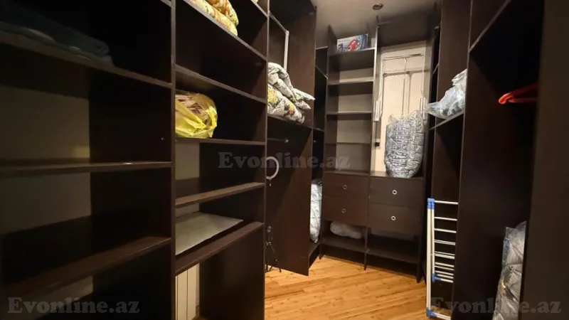 Satılır 3 otaqlı Mənzil Köhnə tikili 100 m² Nizami m. - şəkil 8