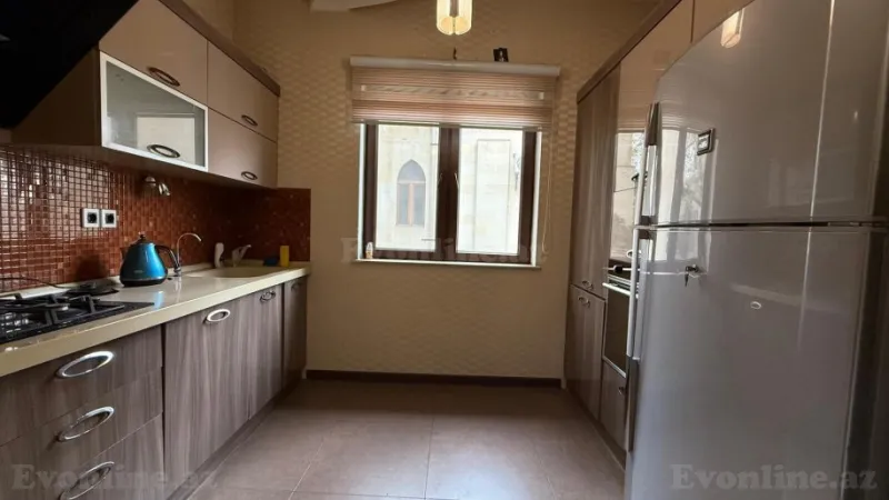 Satılır 3 otaqlı Mənzil Köhnə tikili 100 m² Nizami m. - şəkil 15