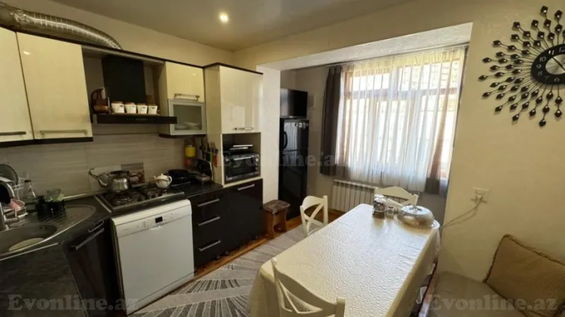 Satılır 3 otaqlı Mənzil Köhnə tikili 75 m² Əhmədli - şəkil 2