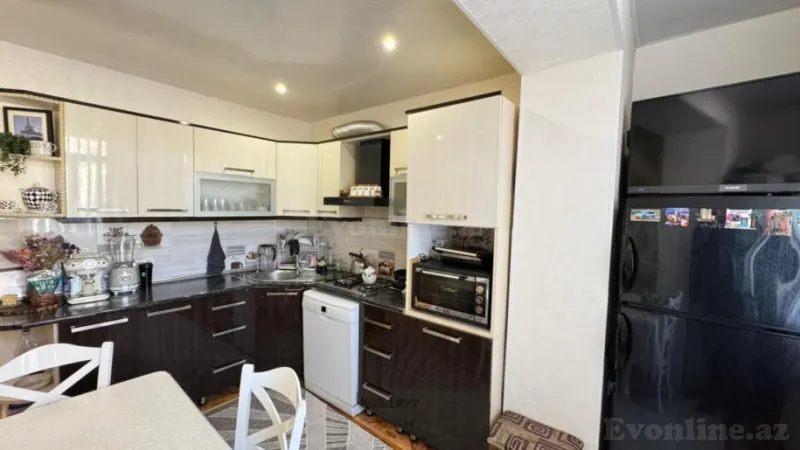 Satılır 3 otaqlı Mənzil Köhnə tikili 75 m² Əhmədli - şəkil 7