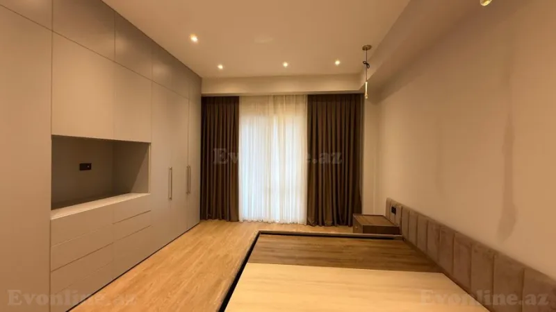 Kirayə verilir 3 otaqlı Mənzil Yeni tikili 135 m² Xətai r. - şəkil 16
