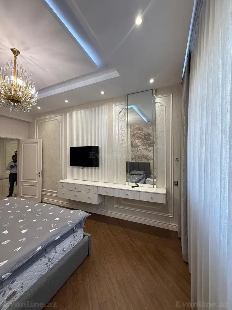 Kirayə verilir 3 otaqlı Mənzil Yeni tikili 165 m² Xətai r. - şəkil 11