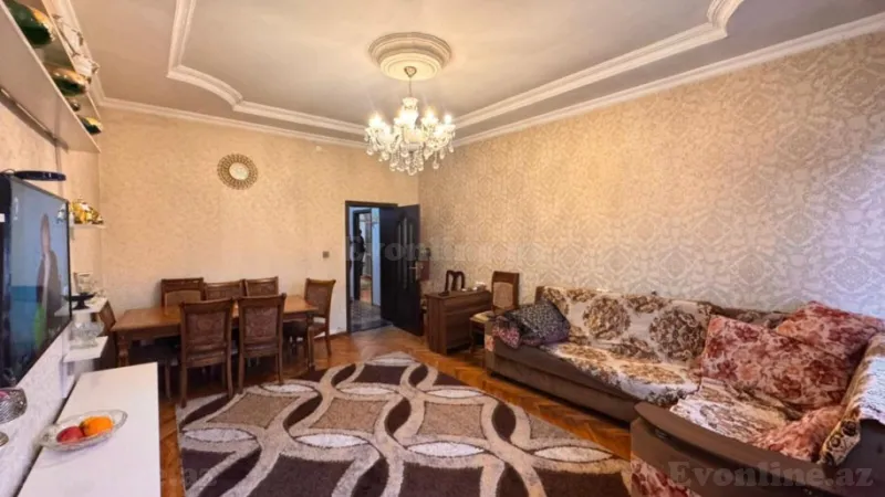 Satılır 3 otaqlı Mənzil Köhnə tikili 70 m² Nəriman Nərimanov m. - şəkil 2