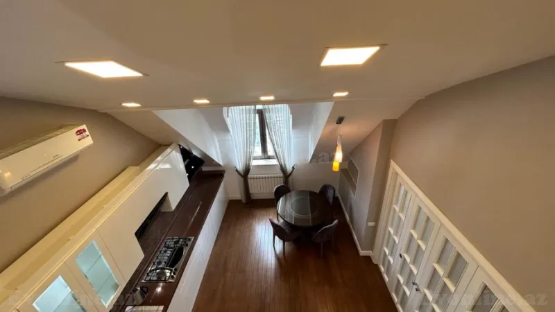 Satılır 6 otaqlı Mənzil Yeni tikili 275 m² 28 May m. - şəkil 20