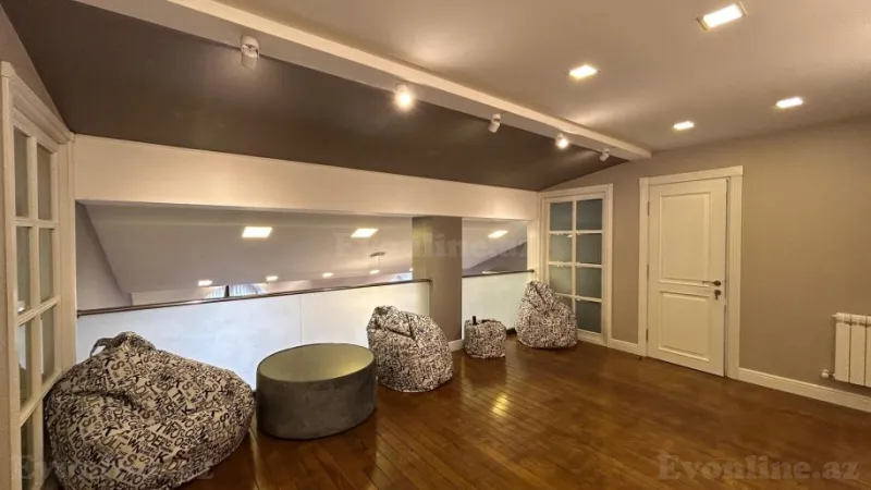 Satılır 6 otaqlı Mənzil Yeni tikili 275 m² 28 May m. - şəkil 27