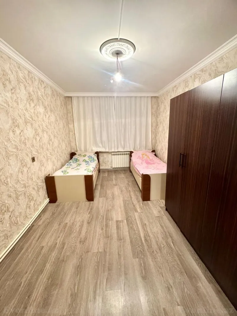 Kirayə verilir 3 otaqlı Mənzil Köhnə tikili 65 m² 5-ci mikrorayon - şəkil 2