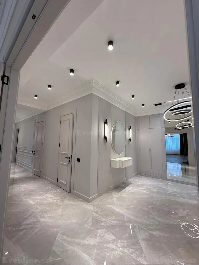 Satılır 4 otaqlı Mənzil Yeni tikili 190 m² 28 May m. - şəkil 12