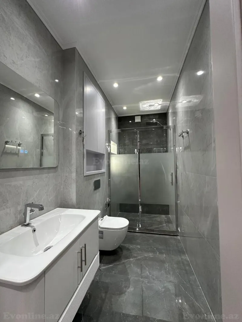 Satılır 4 otaqlı Mənzil Yeni tikili 190 m² 28 May m. - şəkil 17