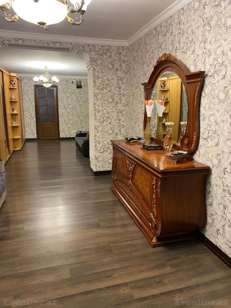 Satılır 4 otaqlı Mənzil Köhnə tikili 110 m² Nəriman Nərimanov m. - şəkil 7