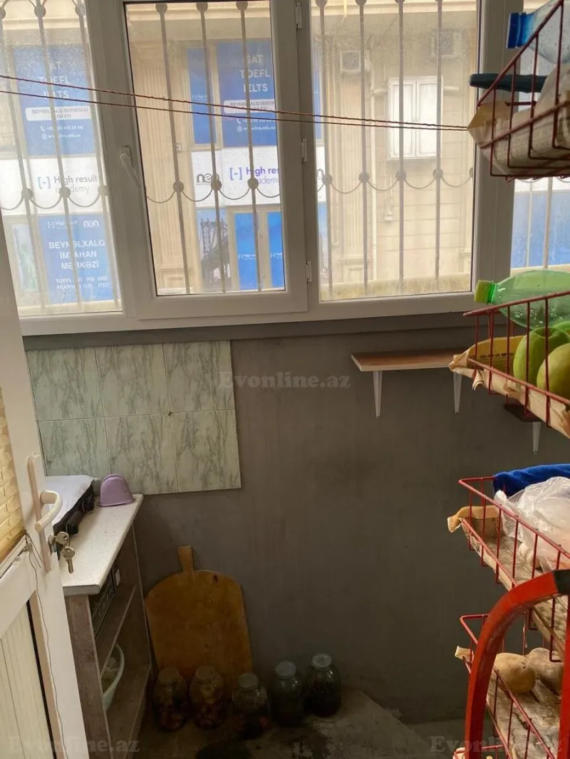Satılır 4 otaqlı Mənzil Köhnə tikili 110 m² Nəriman Nərimanov m. - şəkil 18