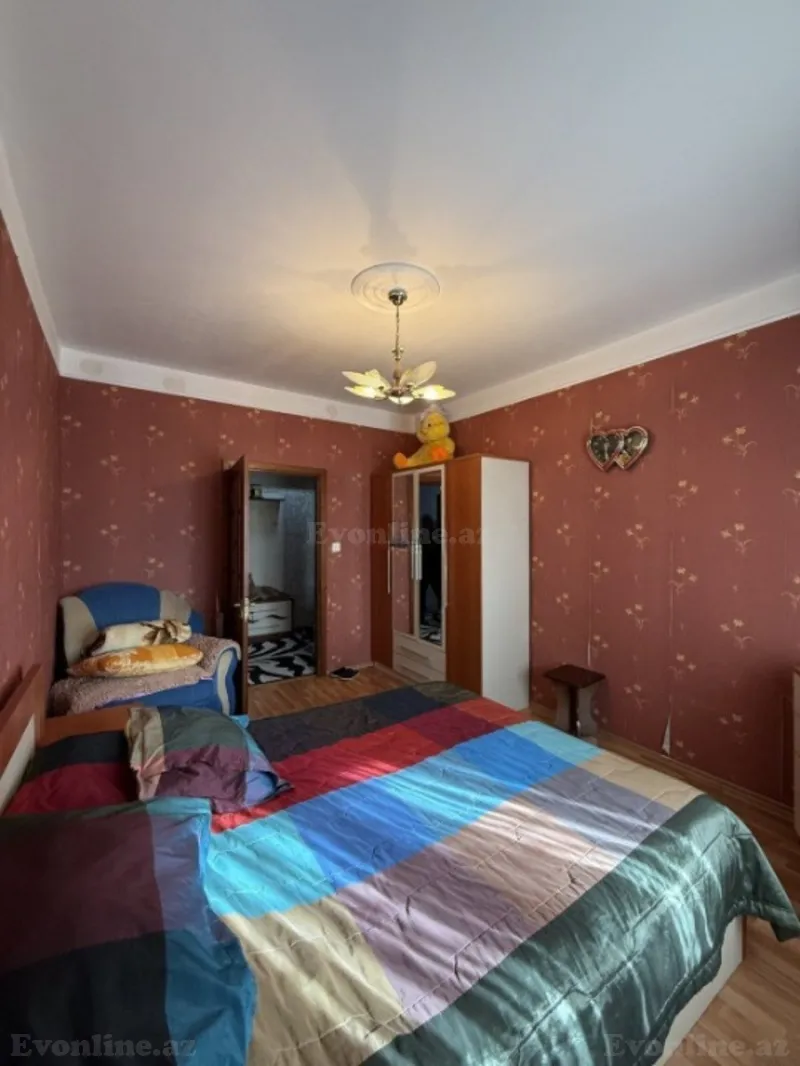 Satılır 5 otaqlı Mənzil Köhnə tikili 120 m² Həzi Aslanov - şəkil 3