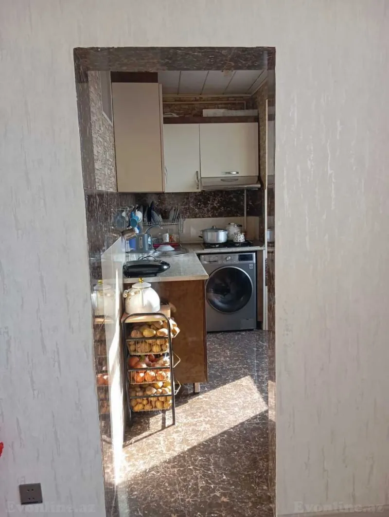 Satılır 3 otaqlı Mənzil Köhnə tikili 60 m² Əhmədli m. - şəkil 12