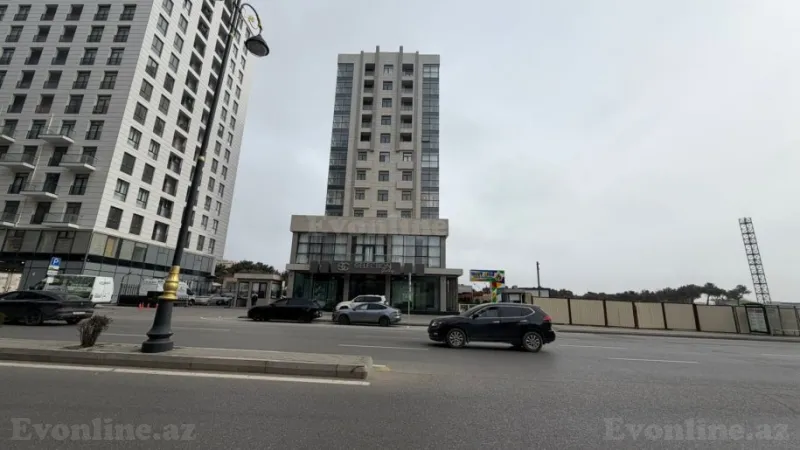 Satılır 4 otaqlı Mənzil Yeni tikili 150 m² Gənclik m. - şəkil 2