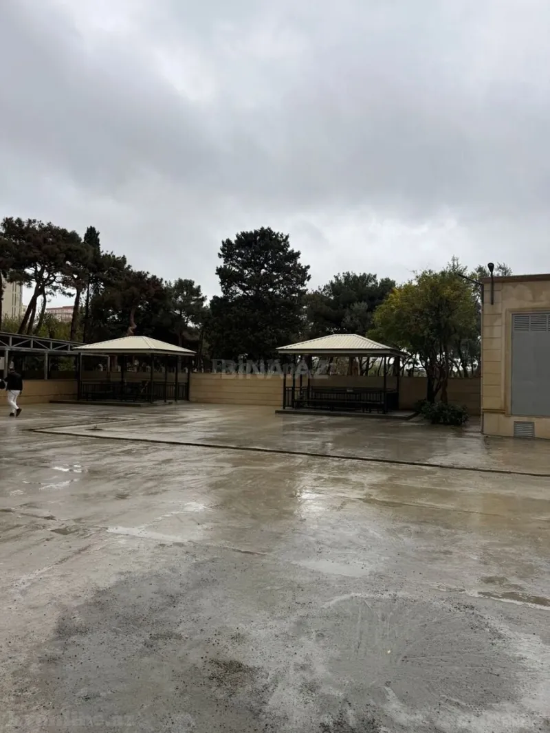 Satılır 4 otaqlı Mənzil Yeni tikili 150 m² Gənclik m. - şəkil 3