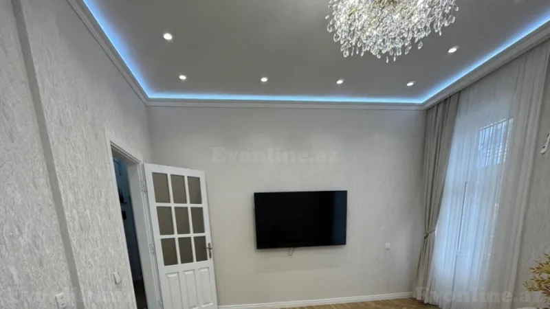 Kirayə verilir 3 otaqlı Mənzil Köhnə tikili 90 m² 28 May m. - şəkil 4