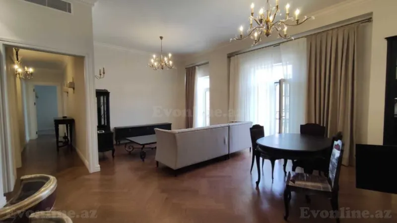 Kirayə verilir 3 otaqlı Mənzil Yeni tikili 145 m² Xətai r. - şəkil 8