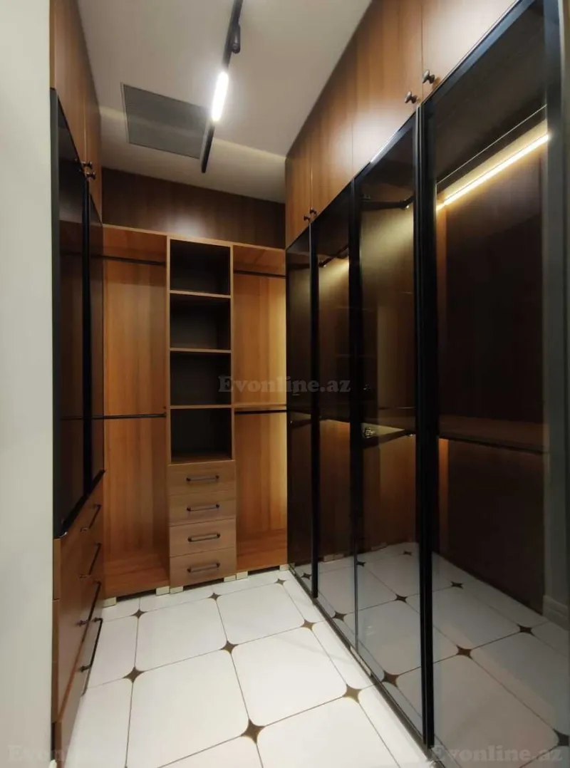 Kirayə verilir 3 otaqlı Mənzil Yeni tikili 145 m² Xətai r. - şəkil 12