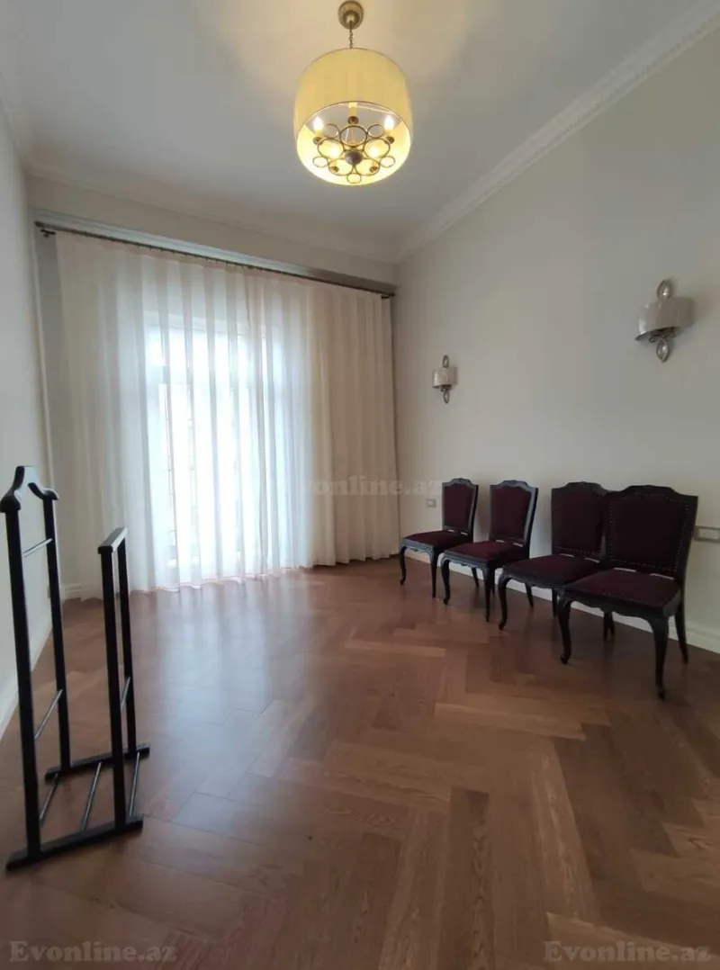 Kirayə verilir 3 otaqlı Mənzil Yeni tikili 145 m² Xətai r. - şəkil 13