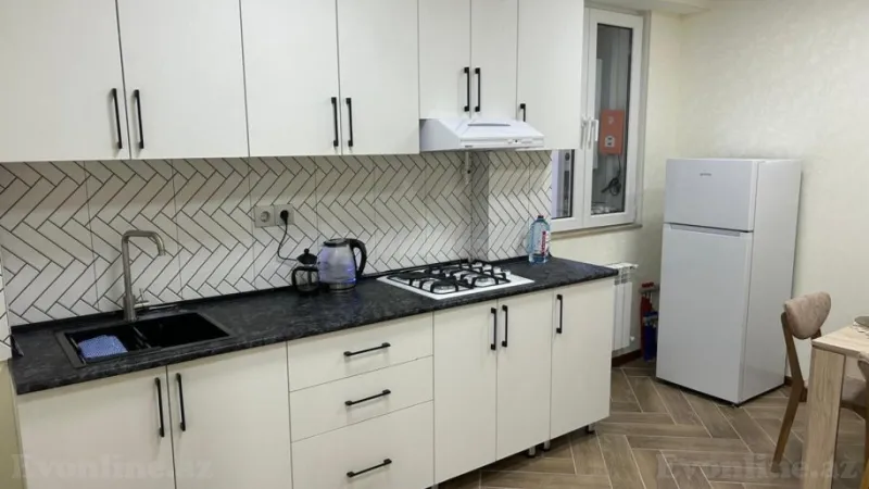 Kirayə verilir 1 otaqlı Mənzil Köhnə tikili 43 m² 28 May m. - şəkil 9