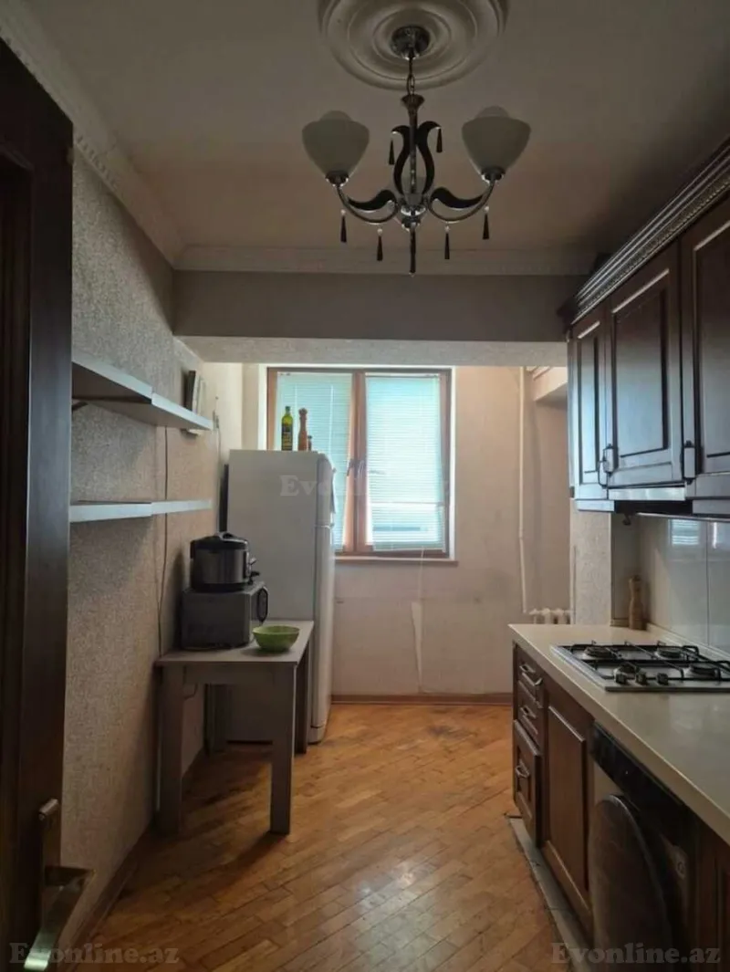 Satılır 4 otaqlı Mənzil Yeni tikili 90 m² Azadlıq prospekti m. - şəkil 4