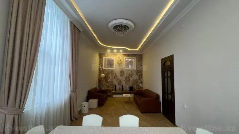 Kirayə verilir 4 otaqlı Mənzil Yeni tikili 175 m² 28 May m. - şəkil 6