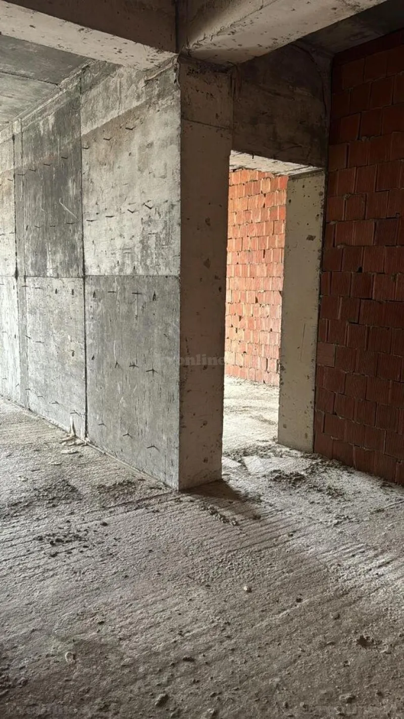 Satılır 2 otaqlı Mənzil Yeni tikili 97.4 m² Koroğlu m. - şəkil 9